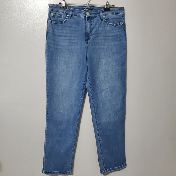 Bandolino Mandie Classic Blue Straight Leg Women's Jeans - Picture 1 of 9